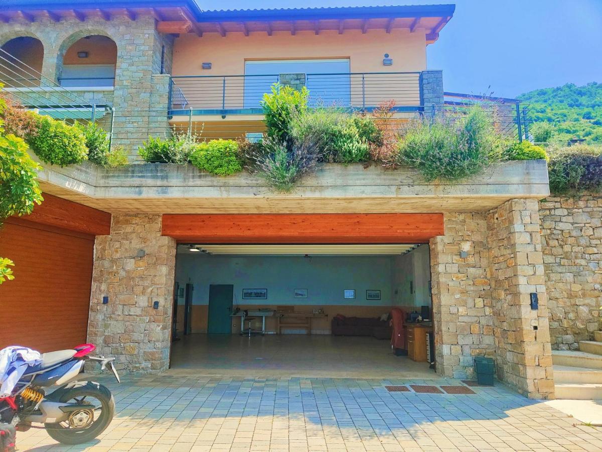 Villa Al Feudo Brenzone sul Garda Buitenkant foto