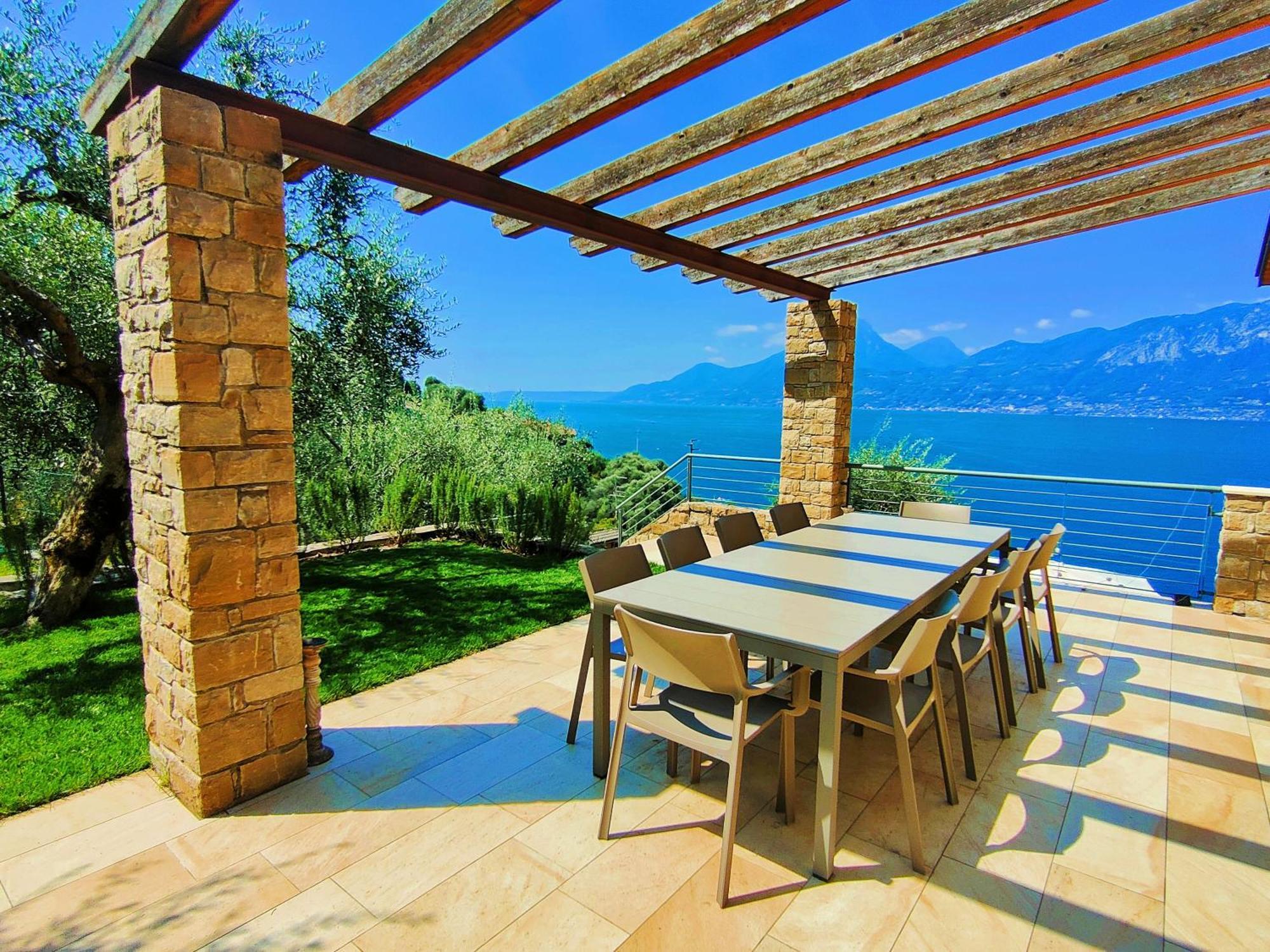 Villa Al Feudo Brenzone sul Garda Buitenkant foto