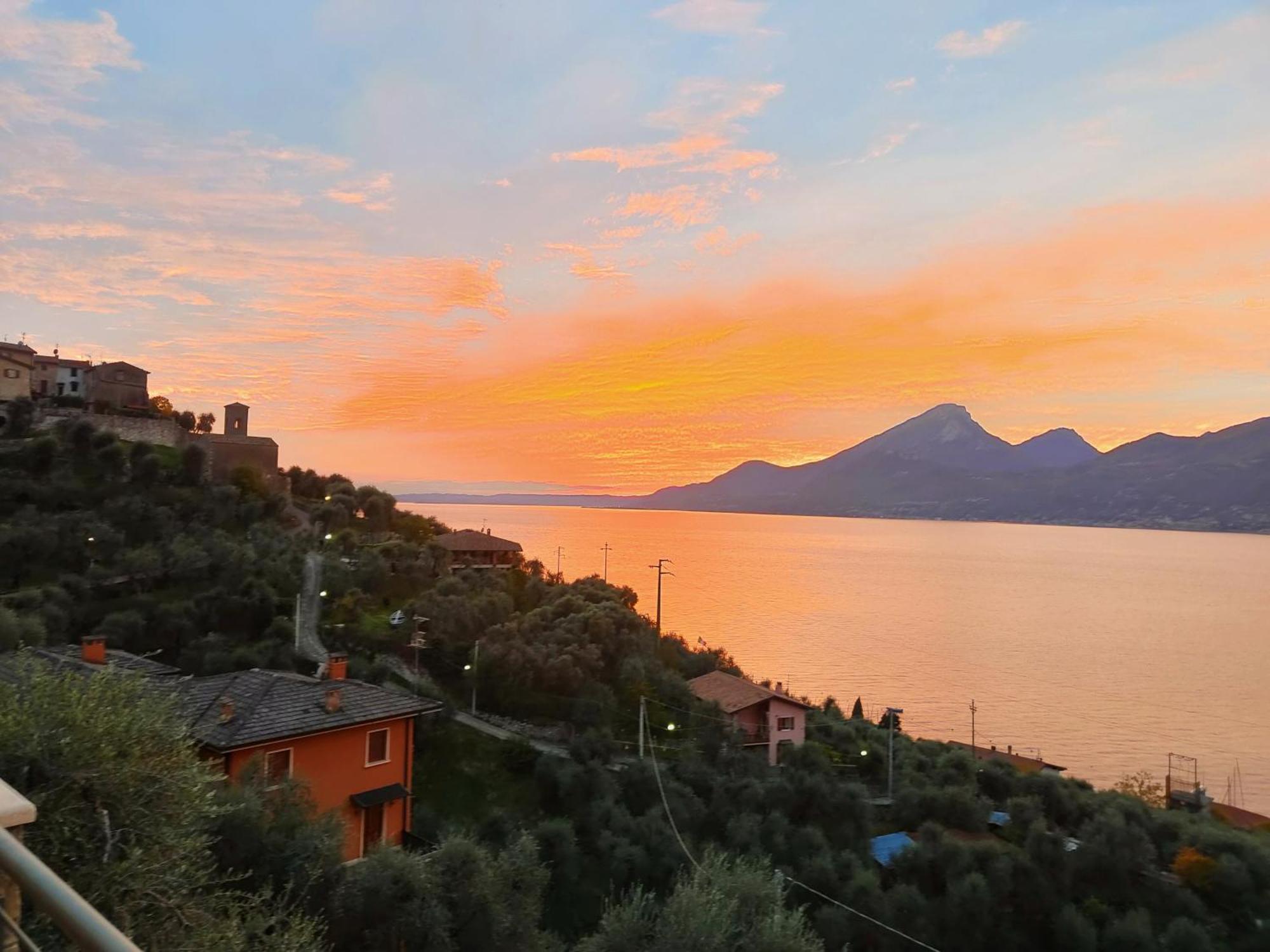 Villa Al Feudo Brenzone sul Garda Buitenkant foto