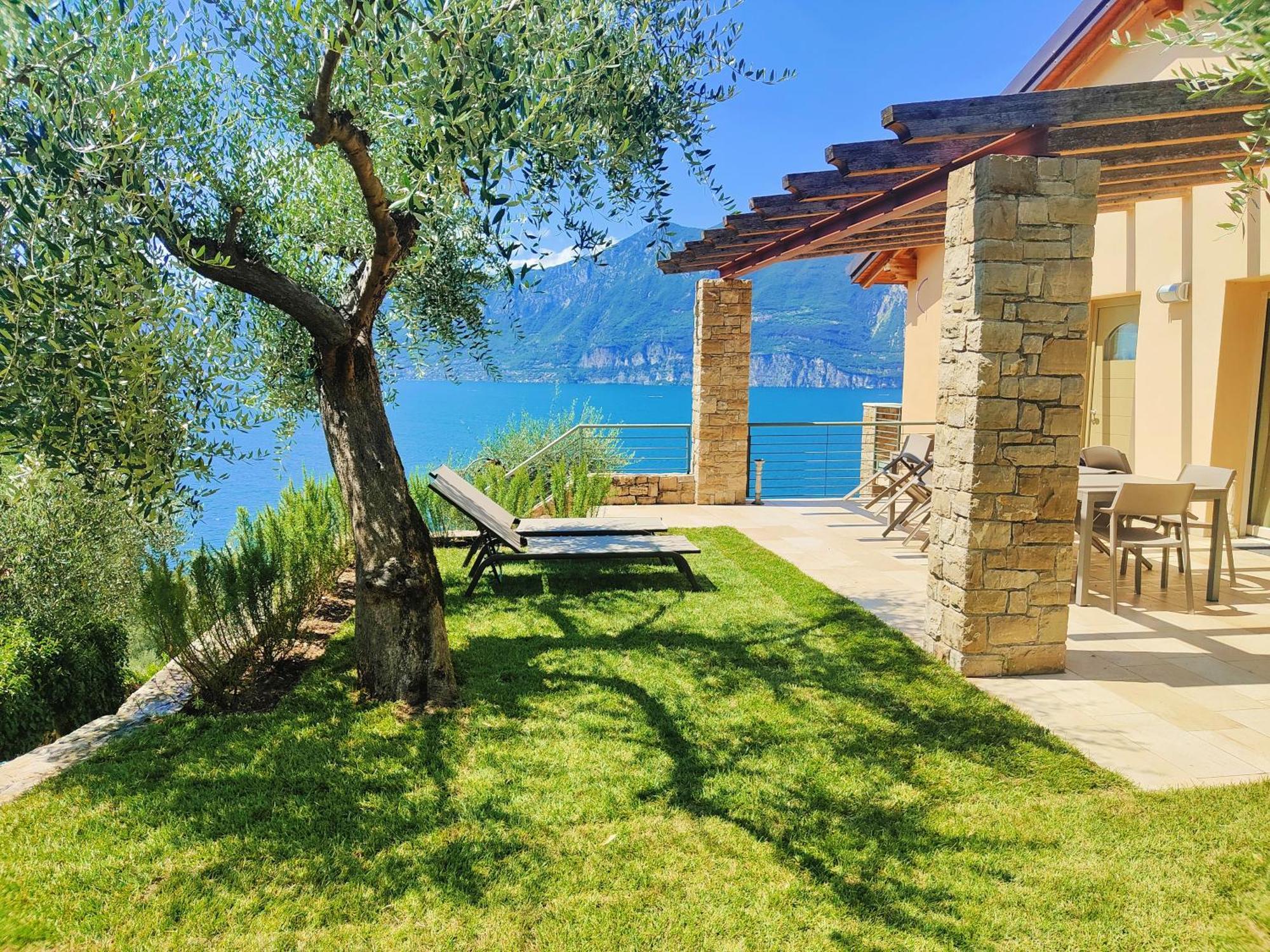Villa Al Feudo Brenzone sul Garda Buitenkant foto